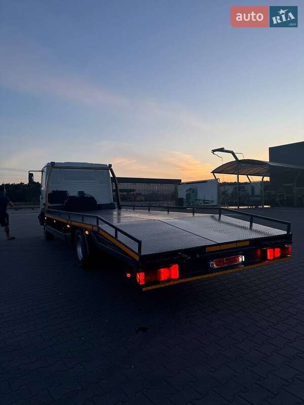 Евакуатор MAN LE 8.180 2005 в Чернівцях