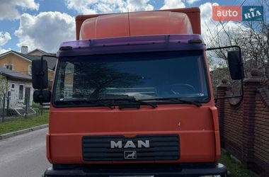 Вантажний фургон MAN LE 8.180 2003 в Рівному