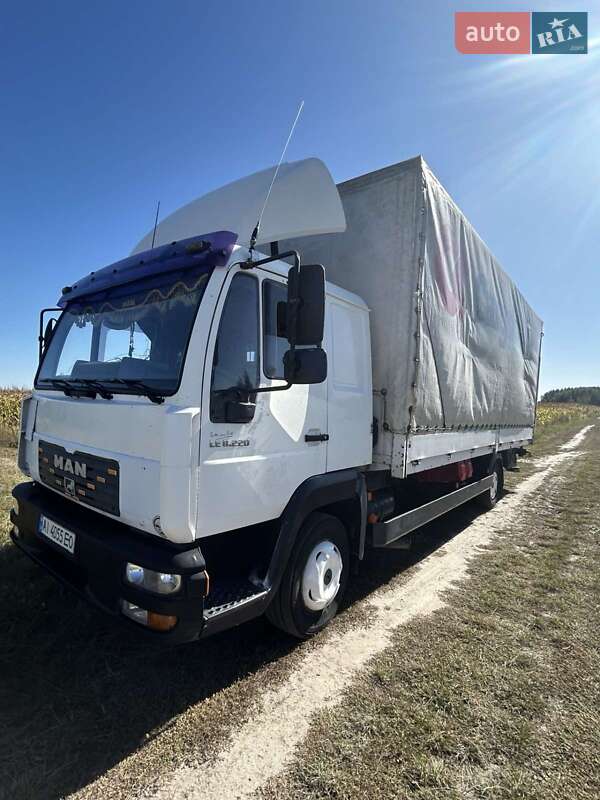 Тентований MAN LE 8.220 2005 в 