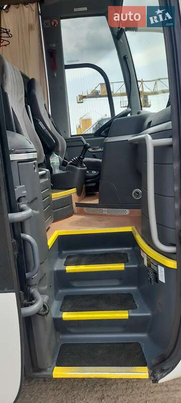 Туристичний / Міжміський автобус MAN R08 2007 в Львові