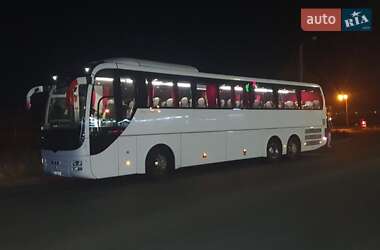 Туристический / Междугородний автобус MAN R08 2011 в 