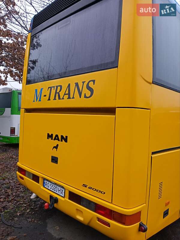Туристический / Междугородний автобус MAN S 2000 2003 в Иршаве