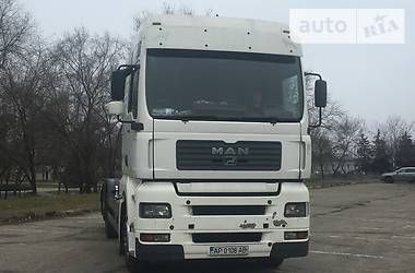 Контейнеровоз MAN TGA 2003 в 