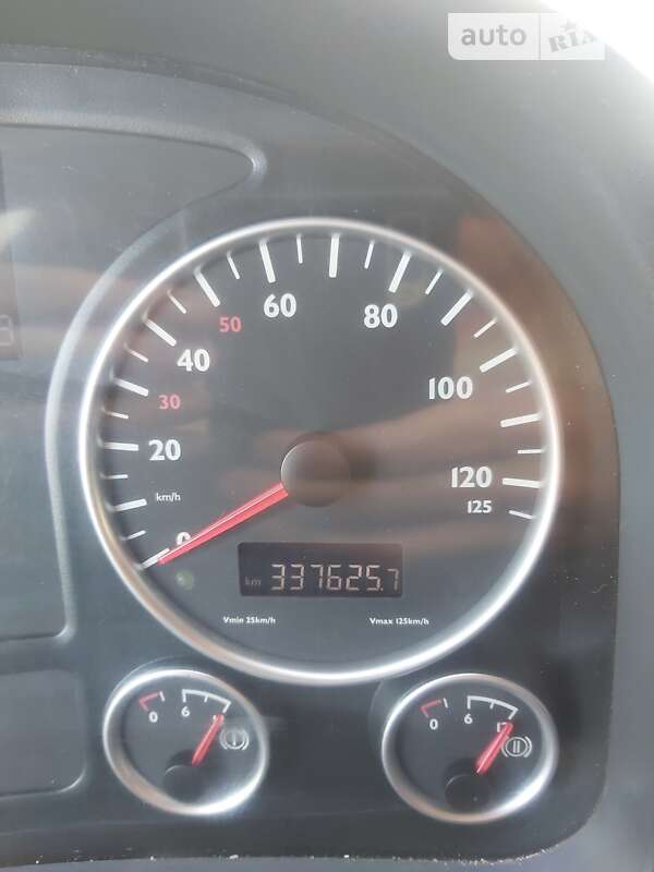 Контейнеровоз MAN TGA 2006 в Одессе