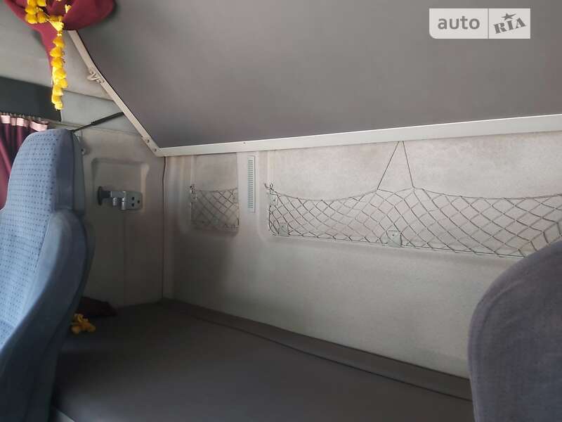 Контейнеровоз MAN TGA 2006 в Одессе