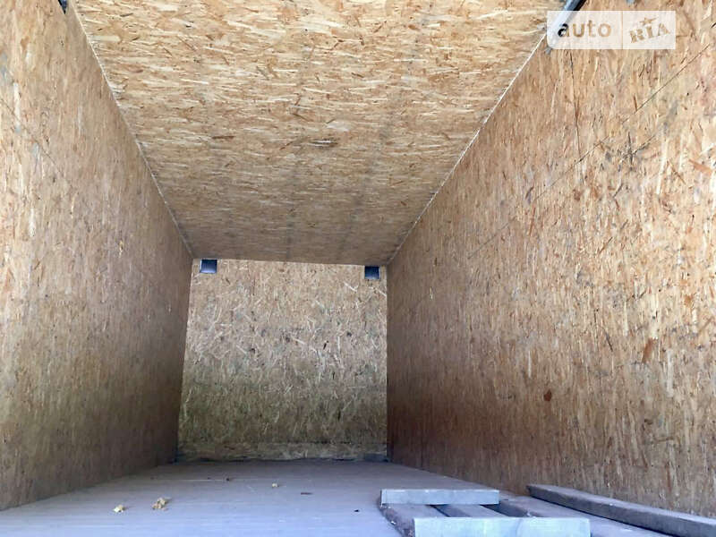 Контейнеровоз MAN TGA 2004 в Баре фото 12 Контейнеровоз MAN TGA 2004 в Баре