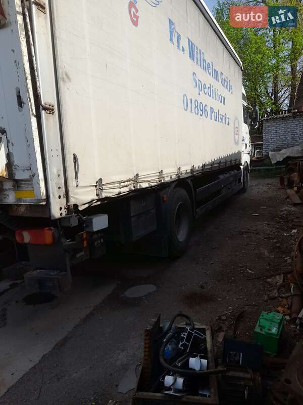 Грузовой фургон MAN TGA 2005 в Запорожье