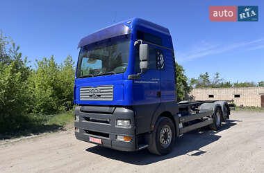 Контейнеровоз MAN TGA 2005 в 