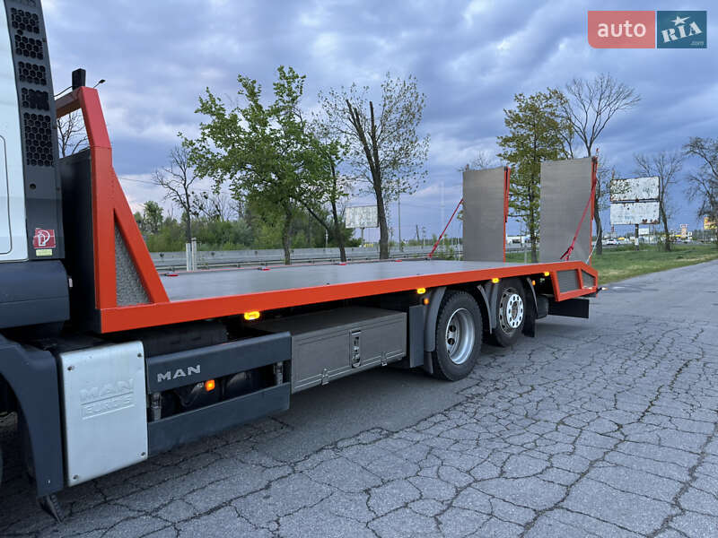 Платформа MAN TGA 2008 в Києві