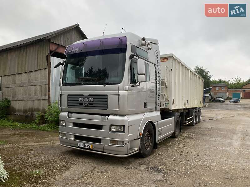 Тягач MAN TGA 2007 в Зборове