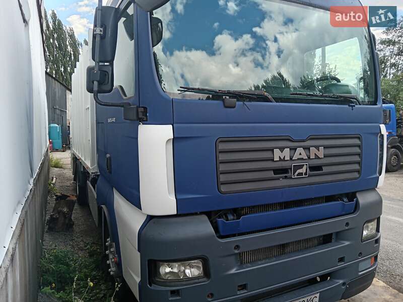 Мусоровоз MAN TGA 2007 в 