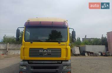 Контейнеровоз MAN TGA 2004 в 