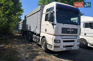 Контейнеровоз MAN TGA 2006 в 