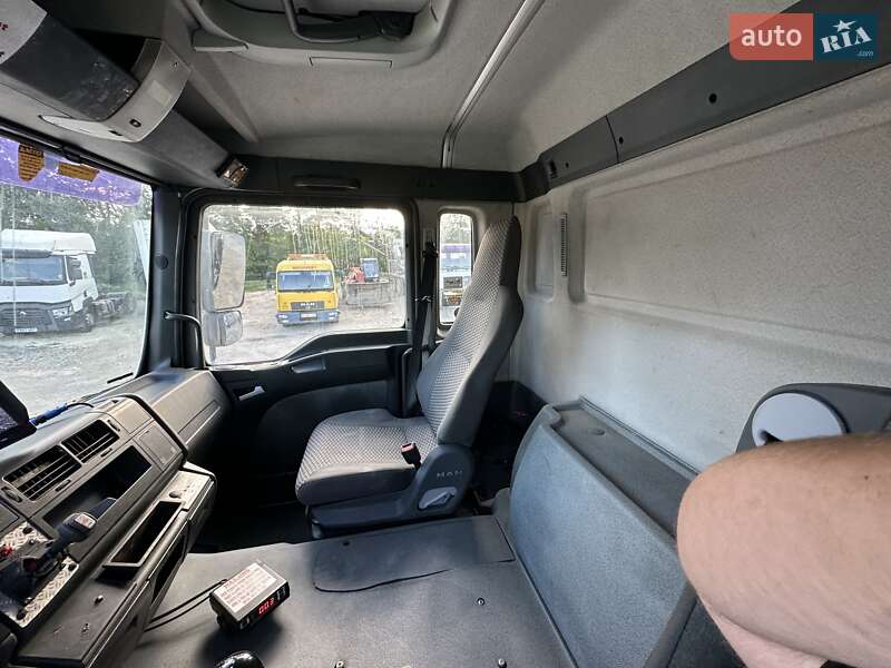 Кран-маніпулятор MAN TGA 2009 в Тернополі