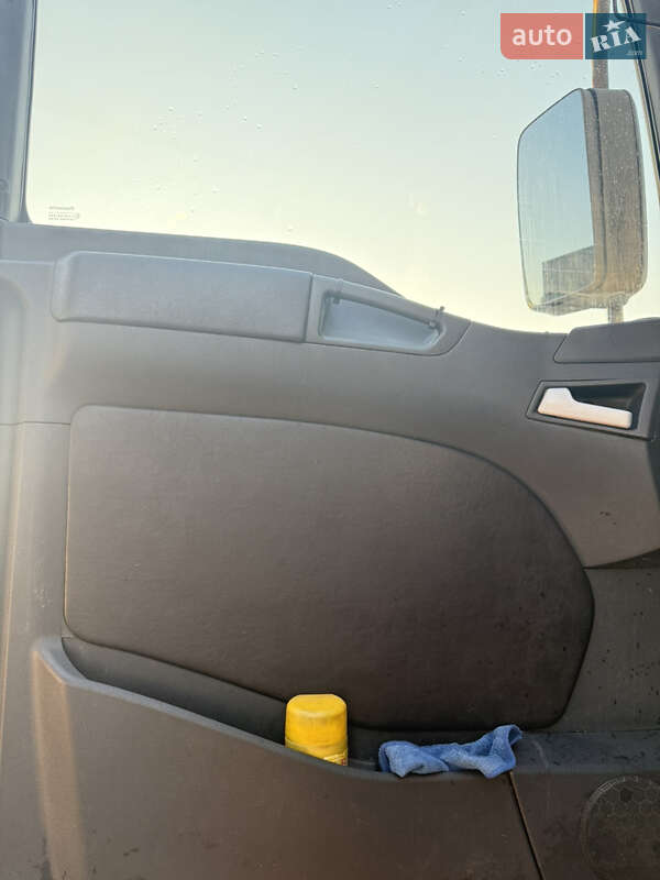 Тягач MAN TGA 2005 в Саврани