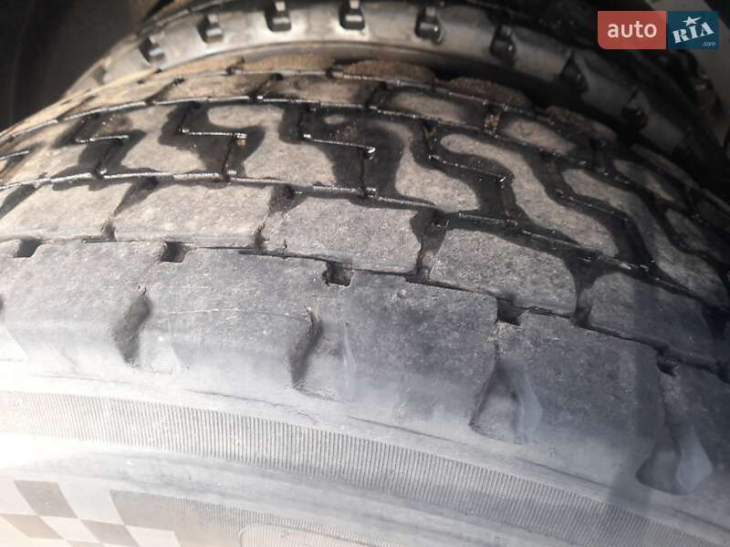 Контейнеровоз MAN TGA 2005 в Магдалинівці