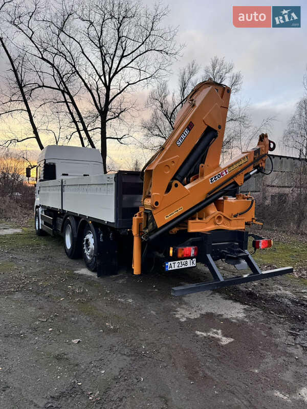 Кран-маніпулятор MAN TGA 2004 в Бурштині