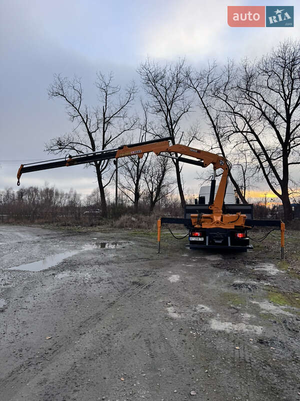 Кран-маніпулятор MAN TGA 2004 в Бурштині