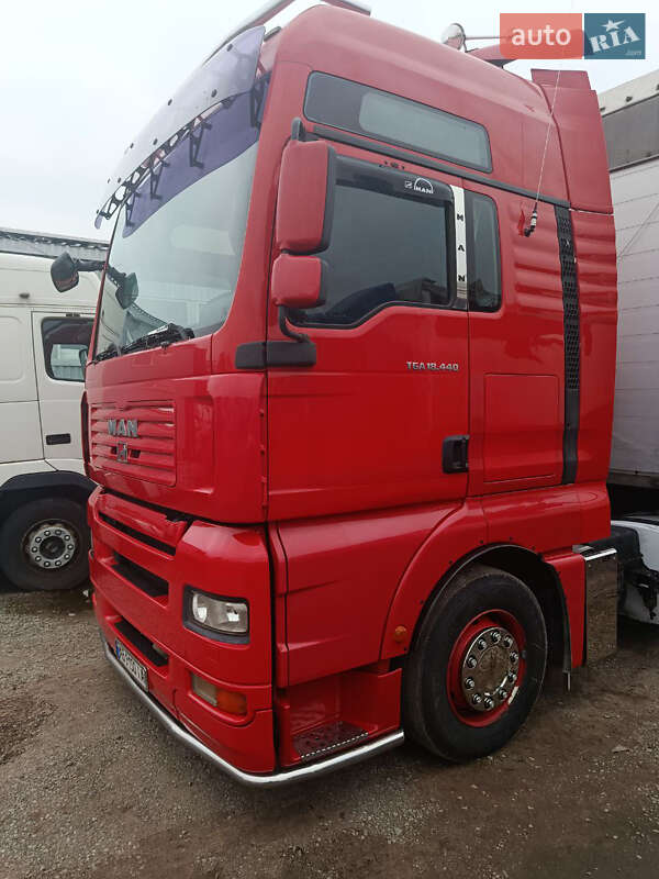 Тягач MAN TGA 2007 в Чернигове