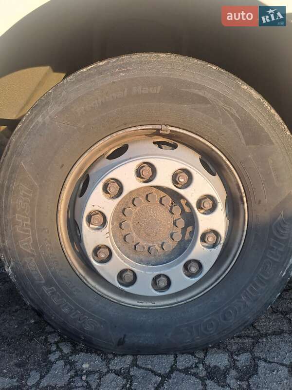 Контейнеровоз MAN TGA 2004 в Львове фото 56 Контейнеровоз MAN TGA 2004 в Львове