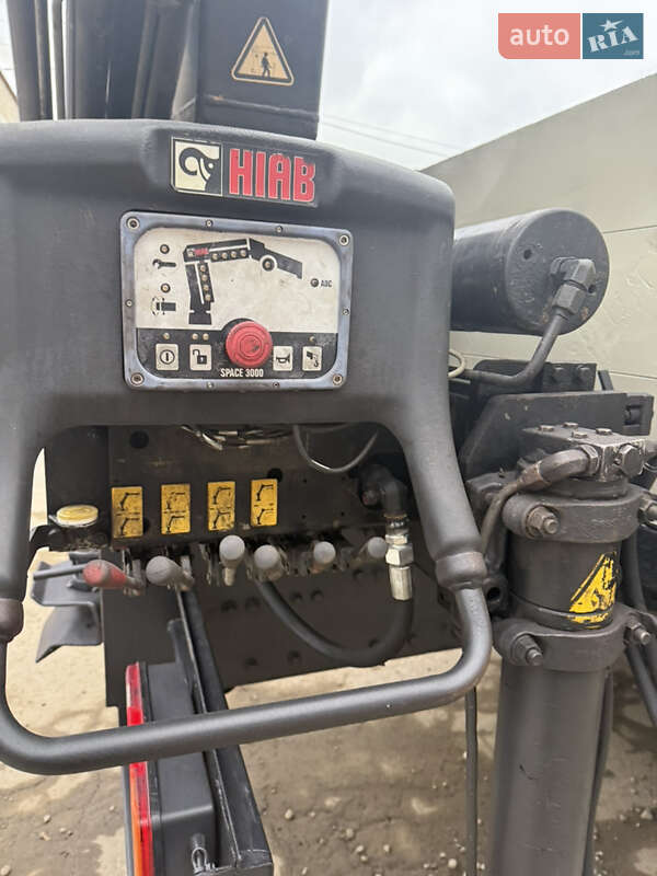 Кран-манипулятор MAN TGA 2003 в Тячеве