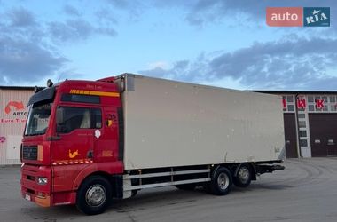 Вантажний фургон MAN TGA 2003 в Чернігові