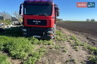 Контейнеровоз MAN TGA 2006 в Снігурівці