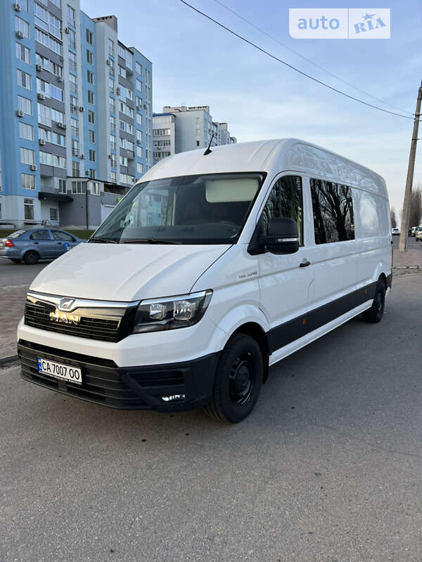Грузопассажирский фургон MAN TGE 2020 в Киеве