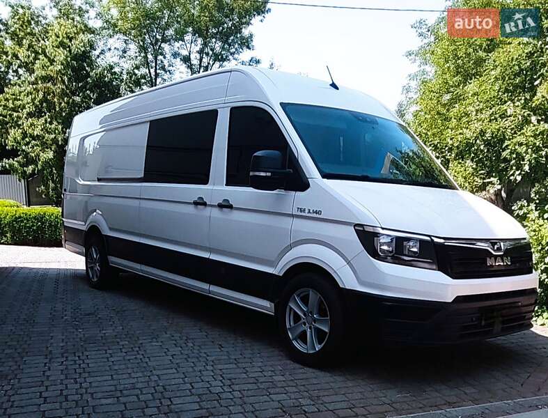 Мікроавтобус MAN TGE 2019 в 