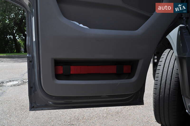 Вантажний фургон MAN TGE 2021 в Києві