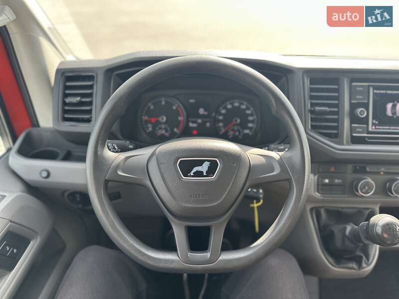 Вантажний фургон MAN TGE 2023 в Чернівцях