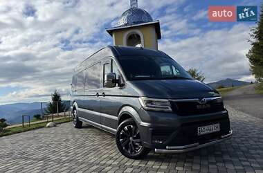 Микроавтобус MAN TGE 2017 в 
