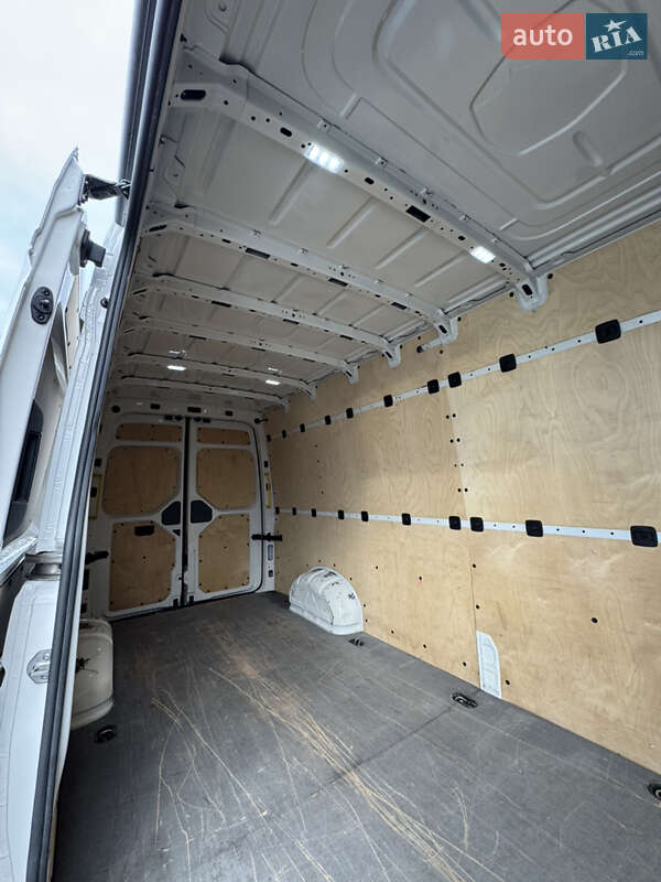 Вантажний фургон MAN TGE 2021 в Києві