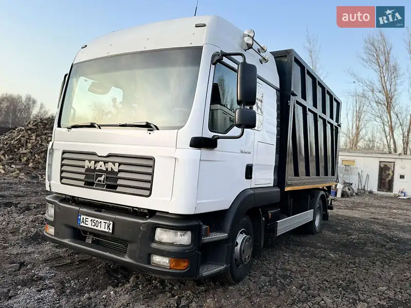 Самосвал MAN TGL 2007 в 