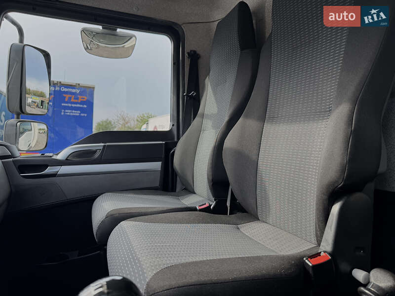 Грузовой фургон MAN TGL 2016 в Ровно