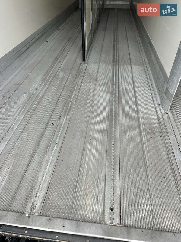 Рефрижератор MAN TGL 2012 в Луцке