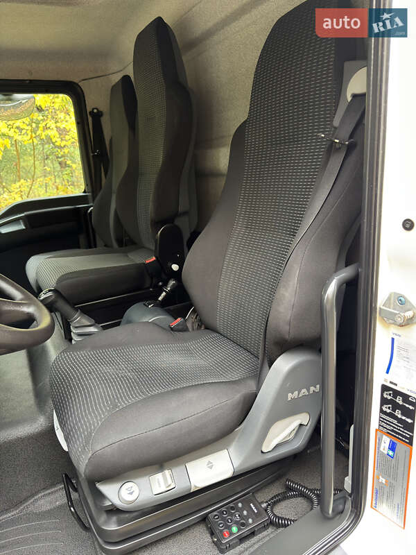 Вантажний фургон MAN TGL 2012 в Вінниці