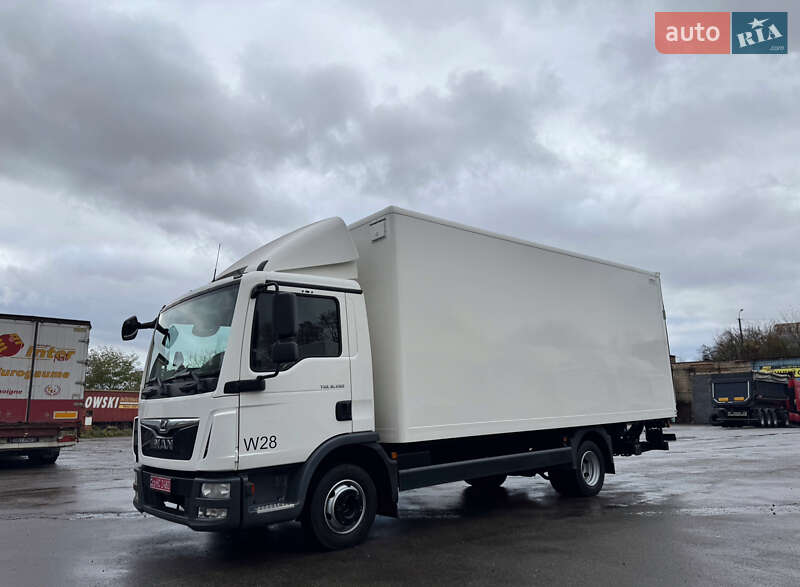 Грузовой фургон MAN TGL 2019 в Ровно фото 2 Грузовой фургон MAN TGL 2019 в Ровно