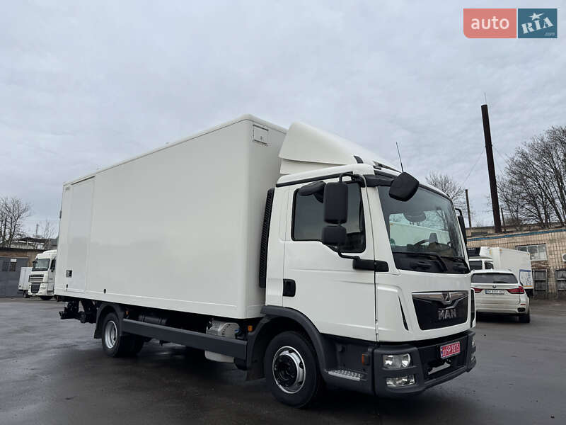 Грузовой фургон MAN TGL 2019 в Ровно фото 5 Грузовой фургон MAN TGL 2019 в Ровно