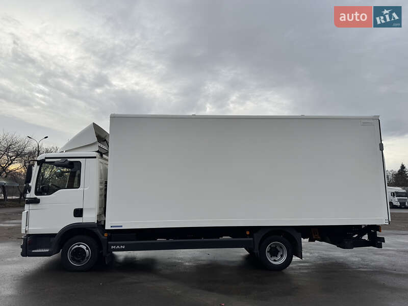 Грузовой фургон MAN TGL 2019 в Ровно фото 19 Грузовой фургон MAN TGL 2019 в Ровно