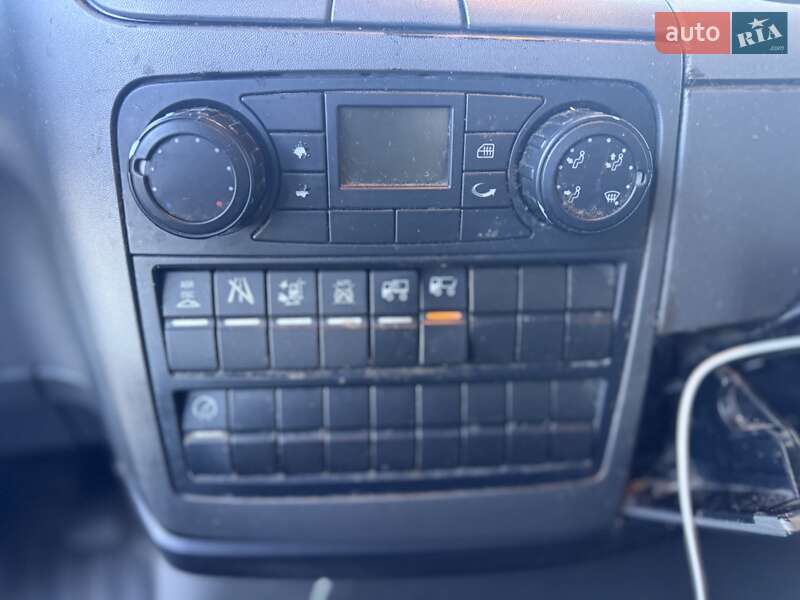 Грузовой фургон MAN TGL 2017 в Виннице