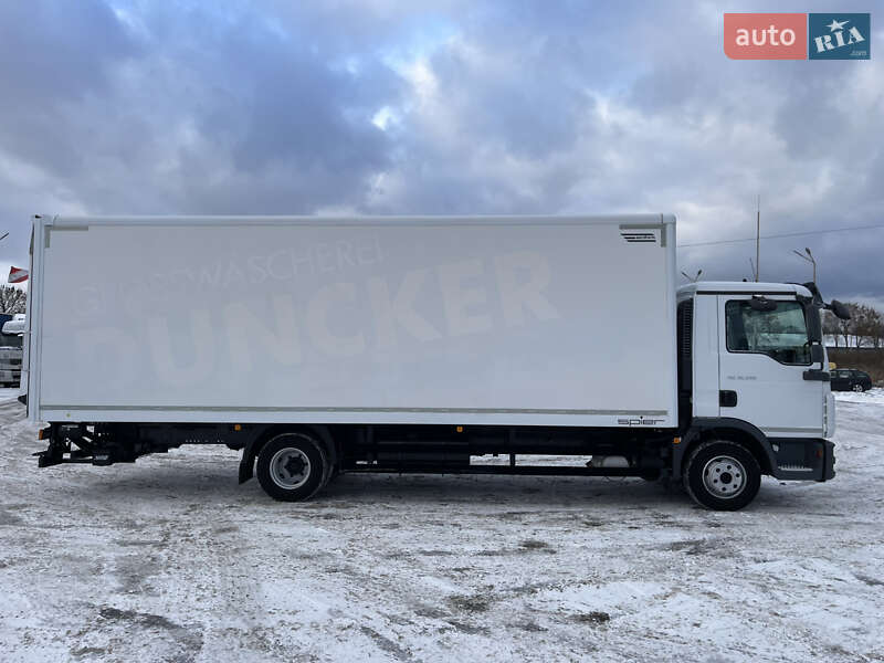 Вантажний фургон MAN TGL 2013 в Луцьку