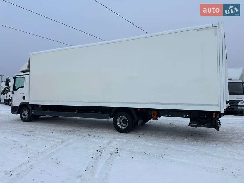 Грузовой фургон MAN TGL 2018 в Луцке