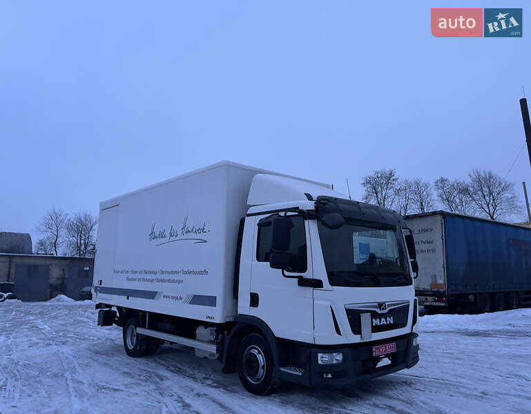 Вантажний фургон MAN TGL 2018 в Рівному