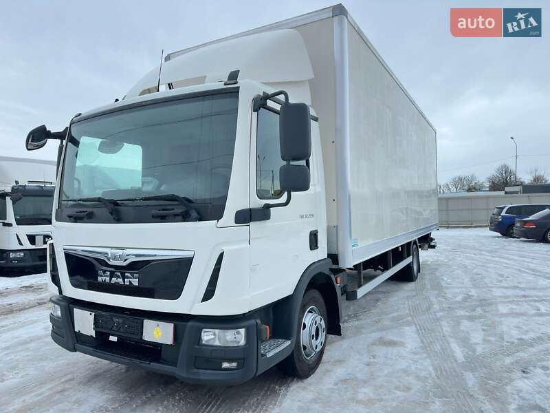 Вантажний фургон MAN TGL 2014 в Луцьку