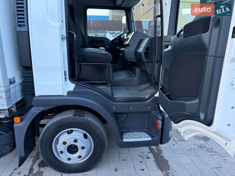 Рефрижератор MAN TGL 2011 в Бучаче