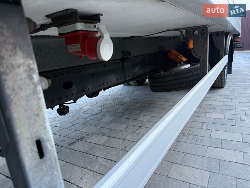 Рефрижератор MAN TGL 2011 в Бучаче