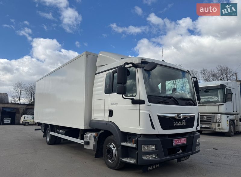 Грузовой фургон MAN TGL 2020 в Ровно