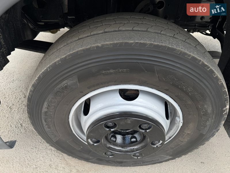 Грузовой фургон MAN TGL 2020 в Ровно