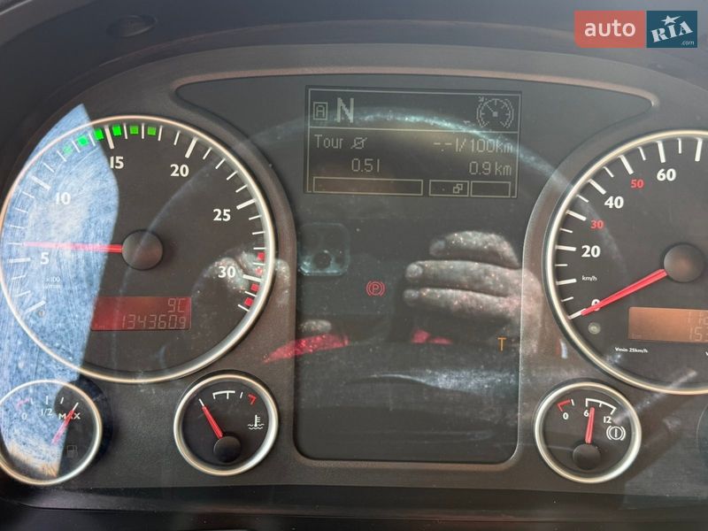 Цистерна MAN TGL 2015 в Оратові